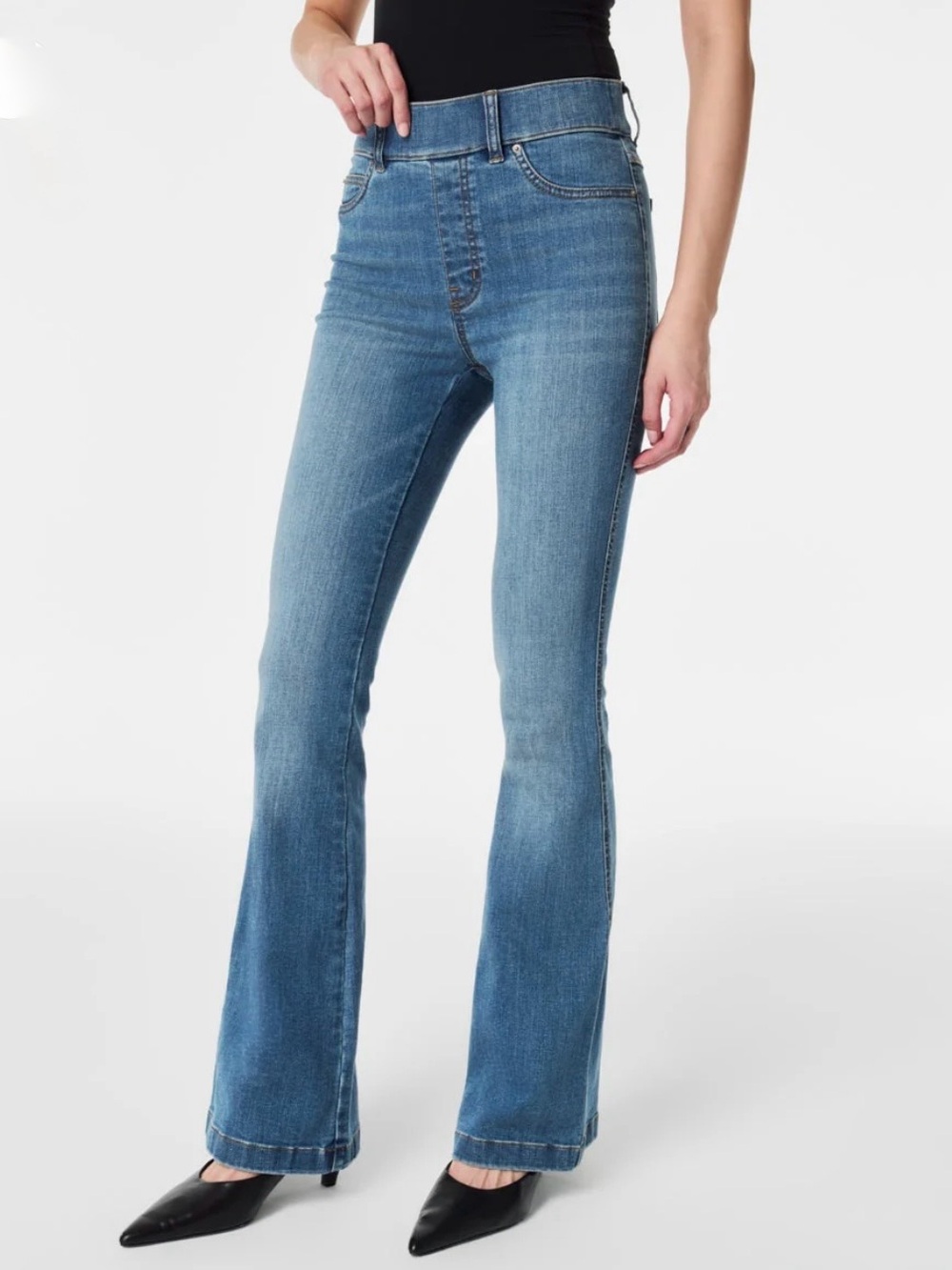 Spanx SPANXshape EveryWear Flare Jeans-Vintage Indigo Size XL